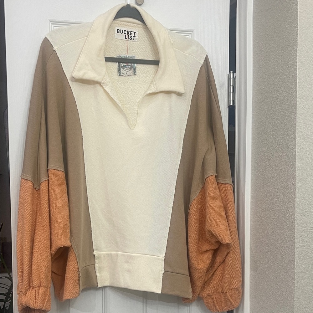 BUCKETLIST Cream and Tan Colorblock Sweatshirt